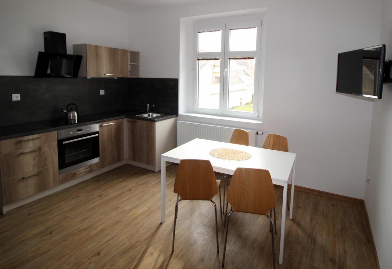Apartmany Na Sadech Trebon Ngoại thất bức ảnh