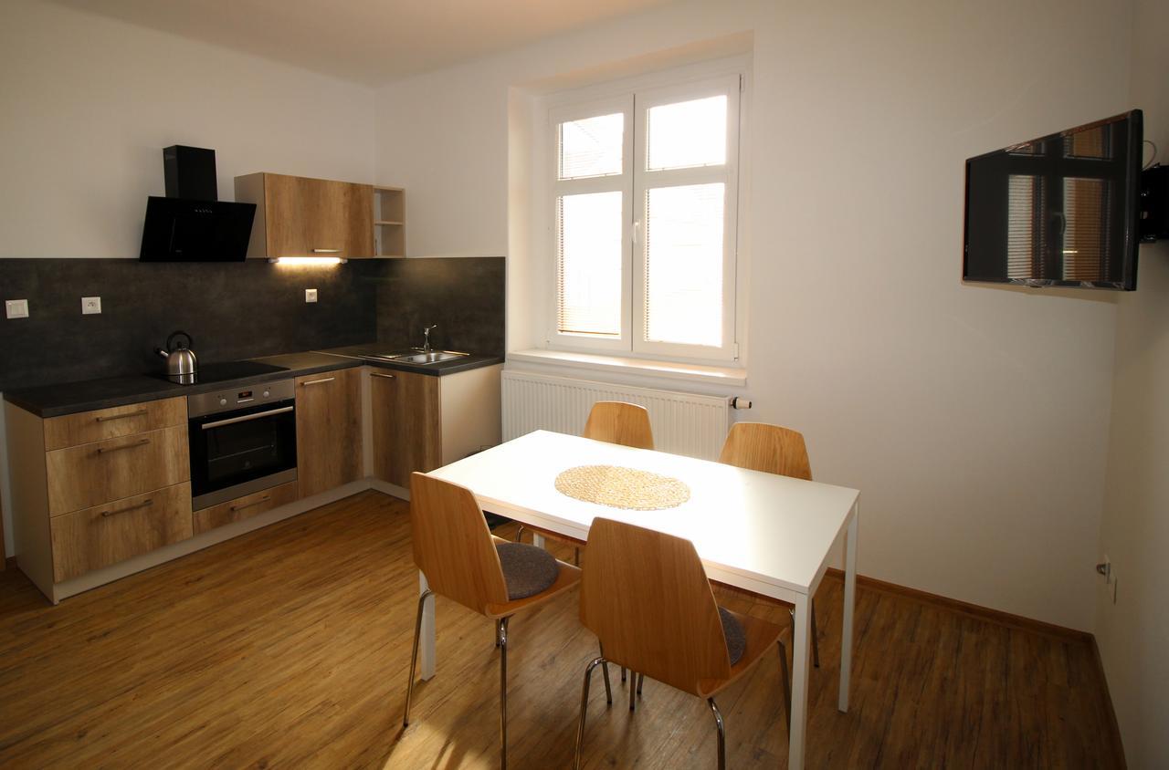 Apartmany Na Sadech Trebon Ngoại thất bức ảnh